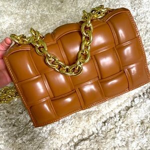 Woven Chain Shoulder Bag Genuine Leather in EUC! Light brown/tan gold chain